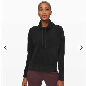 Lululemon Go forward Pullover fits like a 6